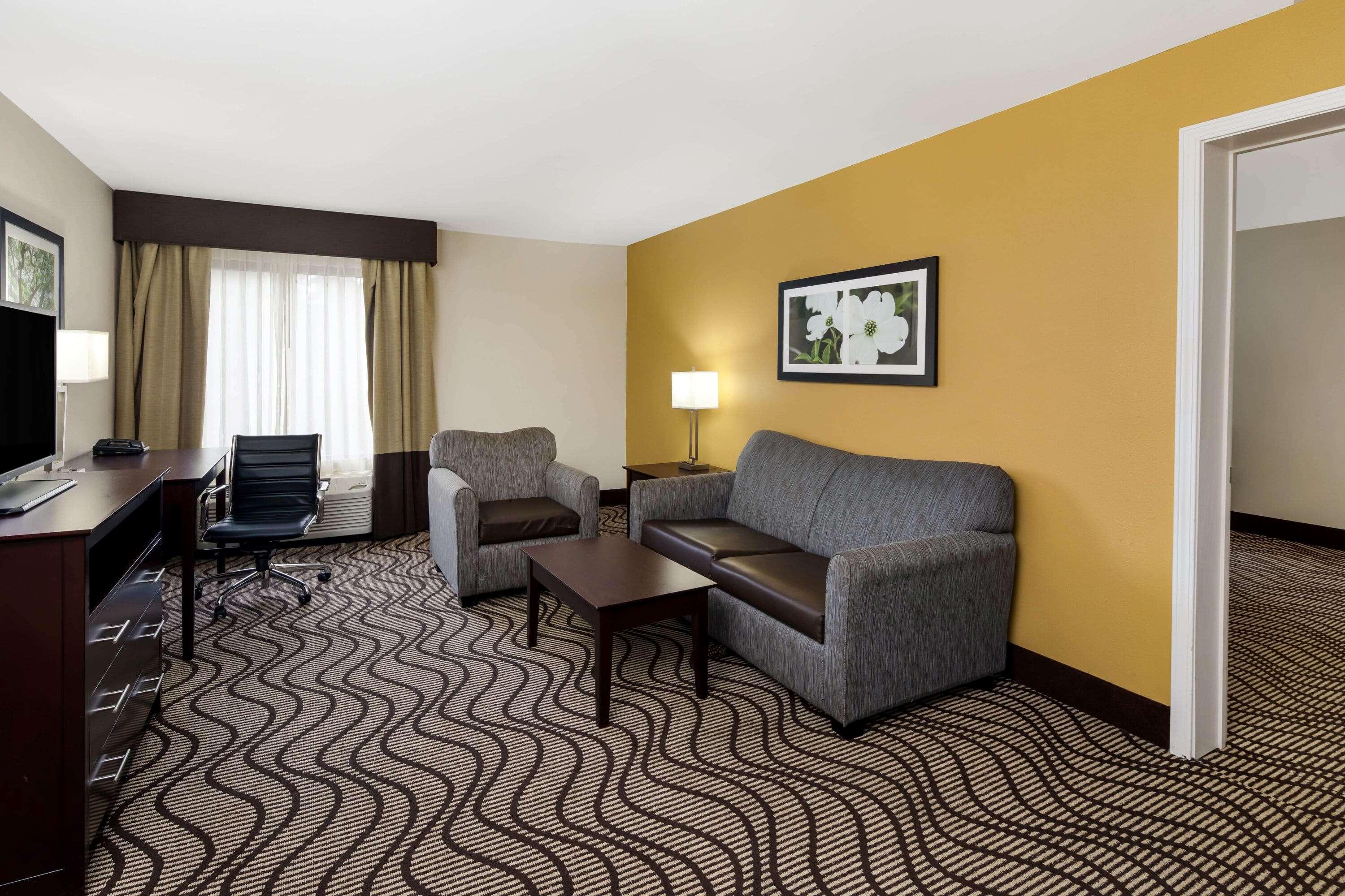 La Quinta By Wyndham Lagrange / I-85 Hotell Exteriör bild