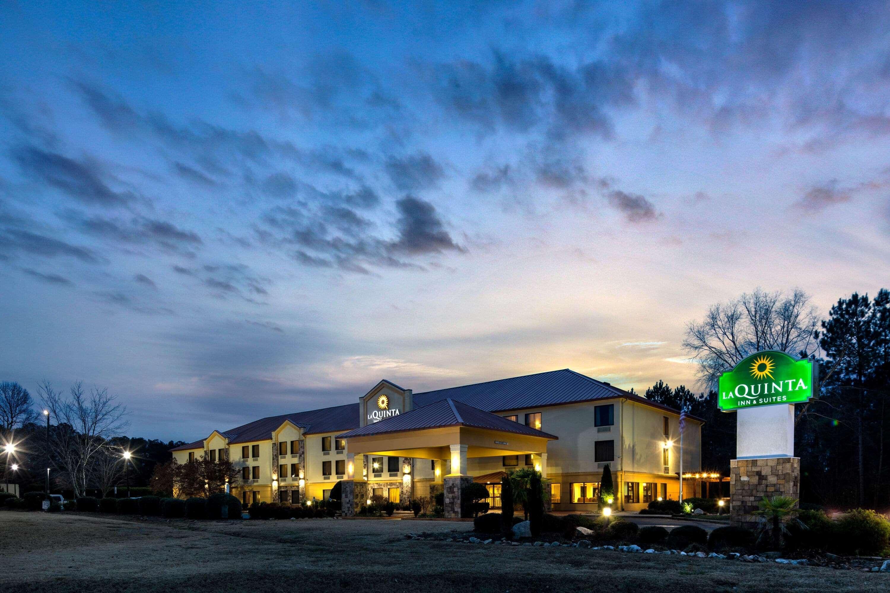 La Quinta By Wyndham Lagrange / I-85 Hotell Exteriör bild