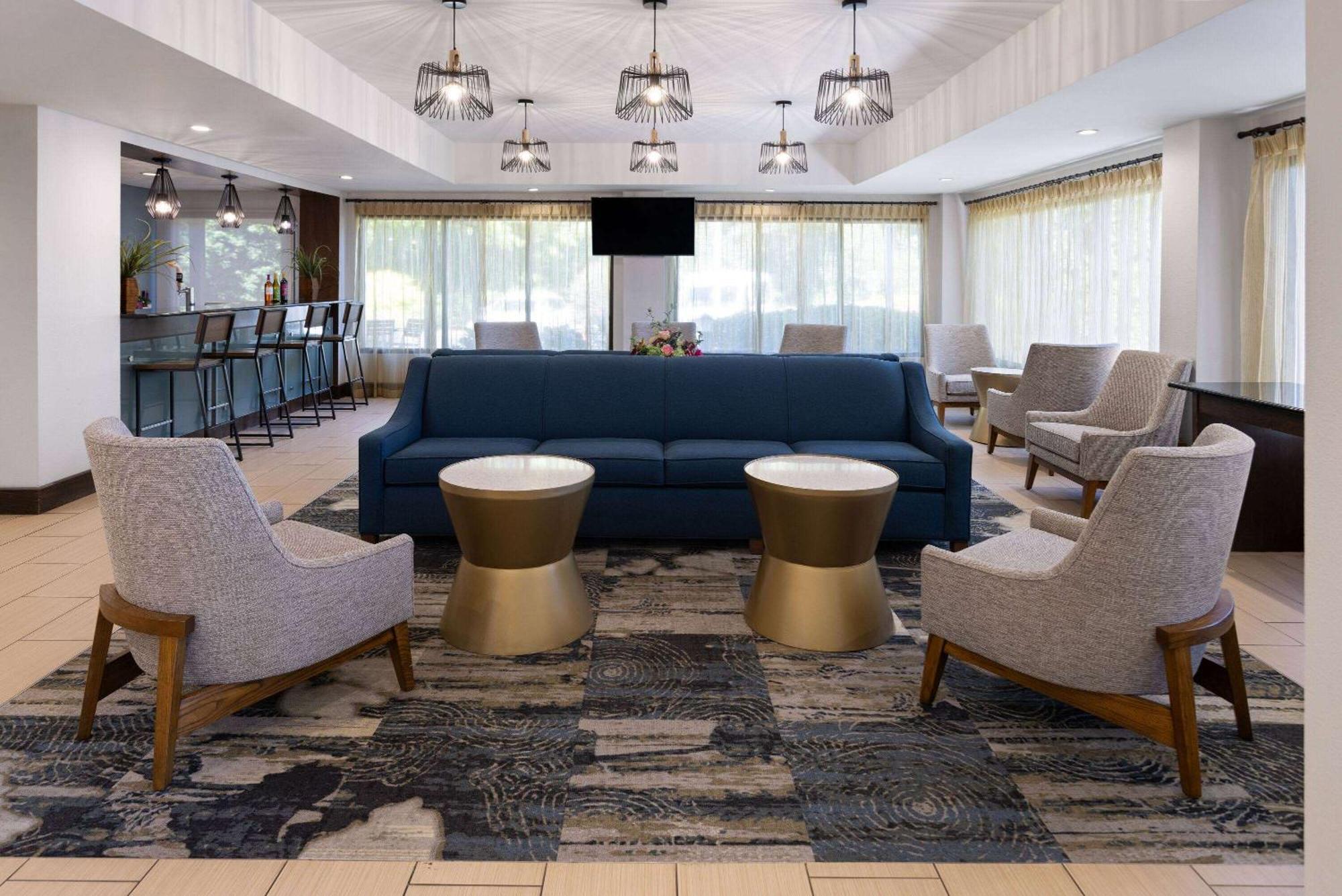 La Quinta By Wyndham Lagrange / I-85 Hotell Exteriör bild